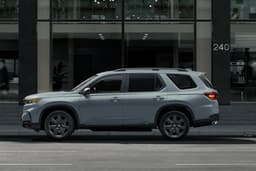 HONDA PILOT thumbnail 1