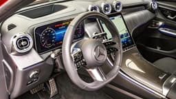 MERCEDES BENZ GLC300 thumbnail 2